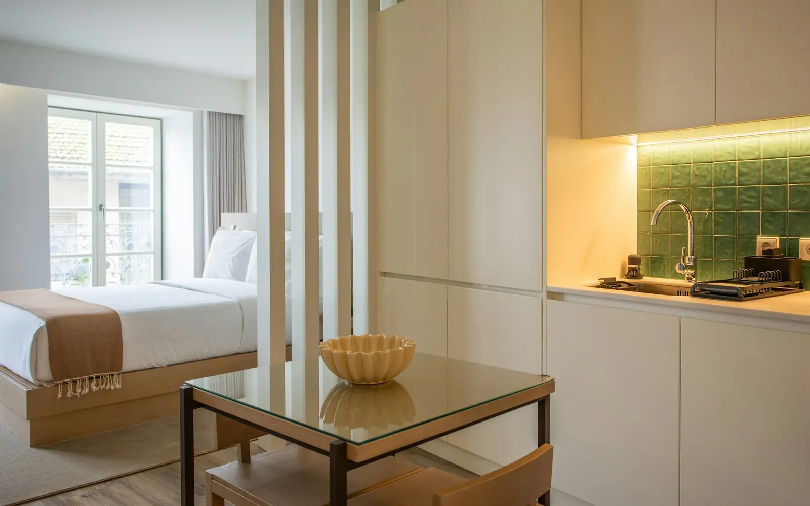 Apartamento turístico reformado con dormitorio y cocina integrada (reforma en Alcorcón)